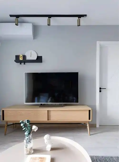 电视墙刷乳胶漆,简约省钱又大气,美观实用两不误!