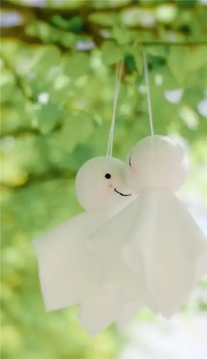 晴天娃娃唯美手机壁纸可爱的晴天娃娃的寓意和象征