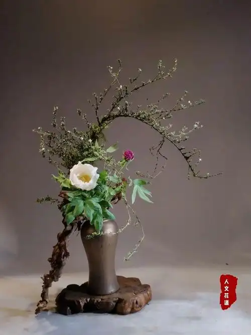 人文花道"瓶花"专修插花课于8月6日开班,报名从速|楚天茶道