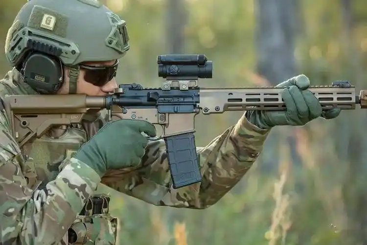 【geissele美图】送给后台给我留言要看urgi的粉丝