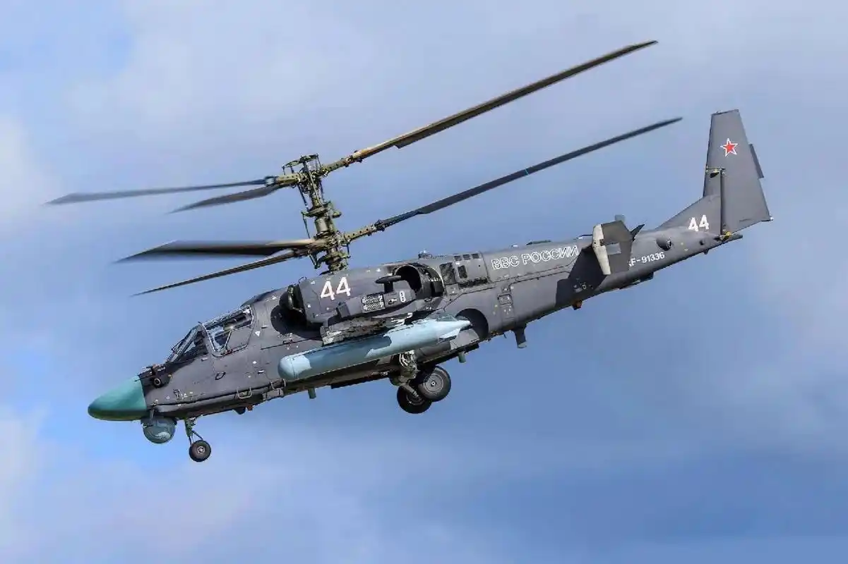 俄罗斯卡52武装直升机