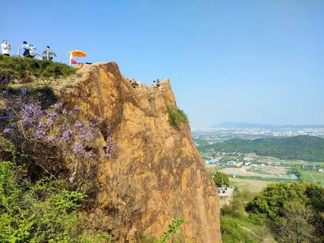 行走无锡,实拍阳山文笔峰