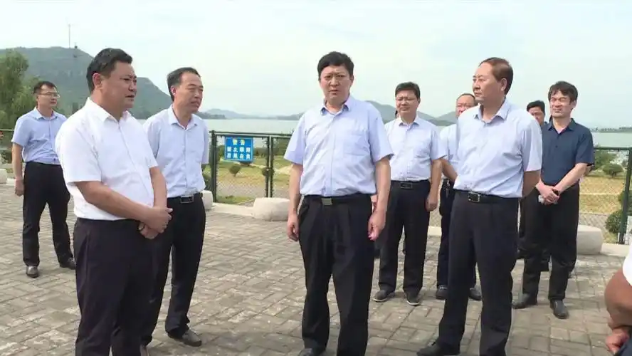 隽新阳到费县督导调研