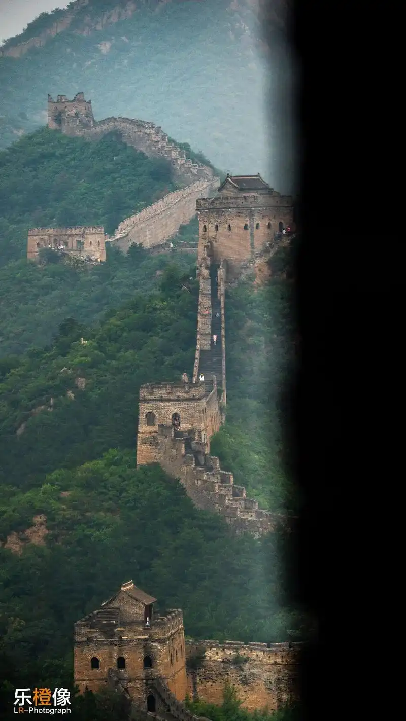 来北京旅游不要去八达岭人挤人了,长城哪里人少 - 抖音