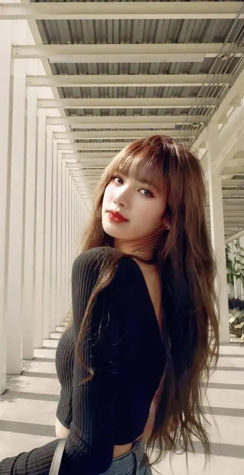 lisa疯马秀近距离高清无码版流出,一览无遗夺人眼球|韩国|公子哥|紫衣