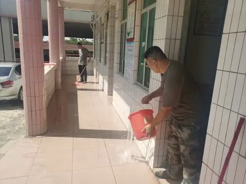 携手并肩,成就梦想:记高州市石鼓镇小学六年级第723期综合实践活动