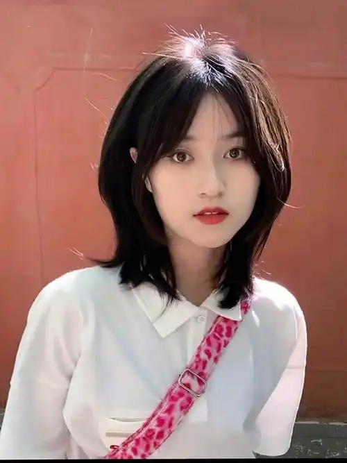 2022夏季发型披肩发初恋头减龄发型