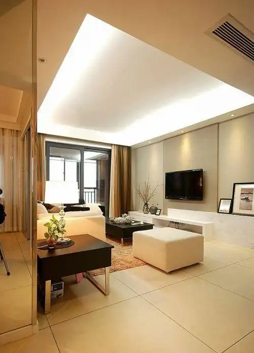 客厅镜面吊顶造型设计效果图