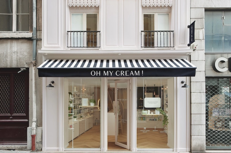 法国化妆品集合店 omc由juliette lévy创立于2013年,已