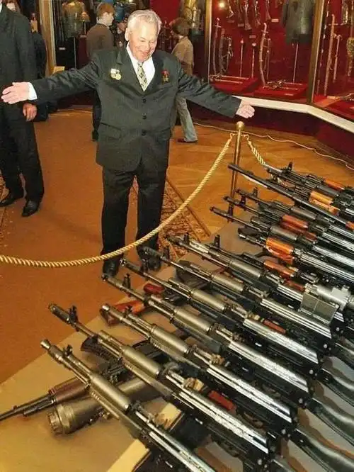 信号旗特种部队最爱的短突改装后颜值逆天中国也曾发展但失败