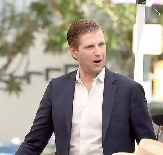 特朗普小儿子炮轰民主党:他们更愿意看到美国垮台(图)