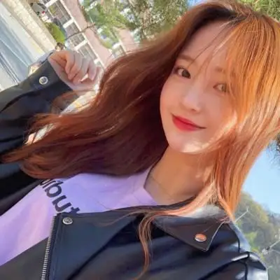 笑得很治愈的女生头像 00后阳光爱笑开朗女生头像图片