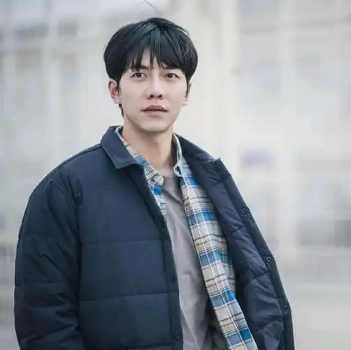 国民弟弟李胜基,全能模范生,他是怎么做到零缺点的?