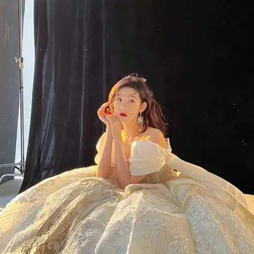 啊着!也太美了吧#硬糖少女303张艺凡  9090