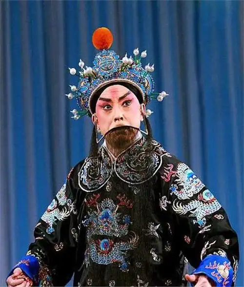 于魁智京剧第一老生,唱腔独特自成一派,为何会被当作反面教材?