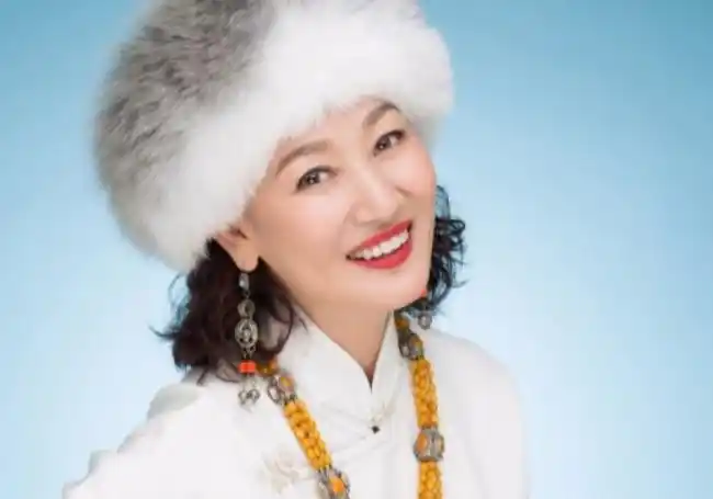 哈斯高娃(中国蒙古族女演员,制片人)_摘编百科