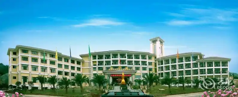 南充凤垭山基斯顿温泉度假酒店