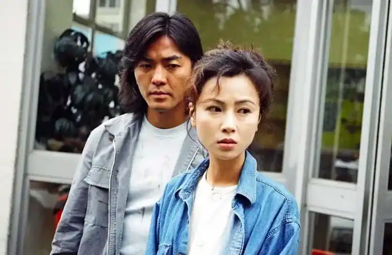 回顾51岁袁洁莹近照苍老至今未婚现在过得怎么样了