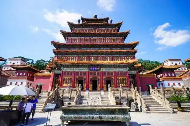 普宁寺承德香火最旺的藏传佛教圣地