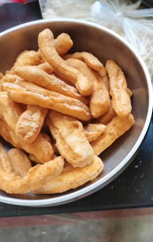 嘉嘉6562做的两块钱成本轻松搞定小零食方法简单无需醒面发面酥香可口