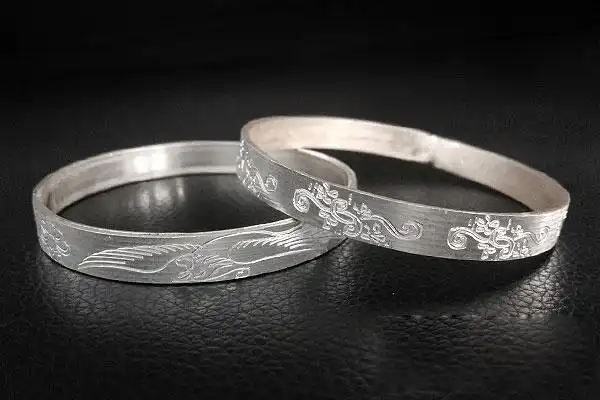 高产量,节省本钱的特性,智能批花技能将在未来替代其他首饰品种的工艺