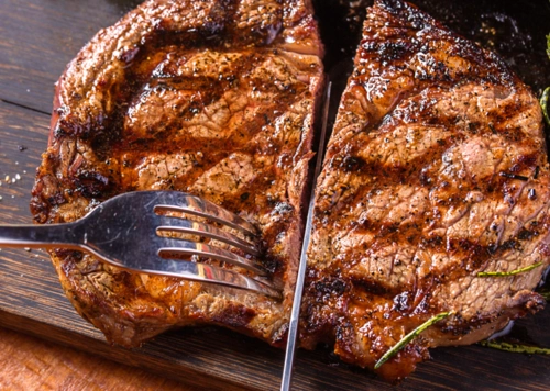 雪花牛排其实很多西餐美食都是藏脂高手,一起来看看吧.脂肪不多?