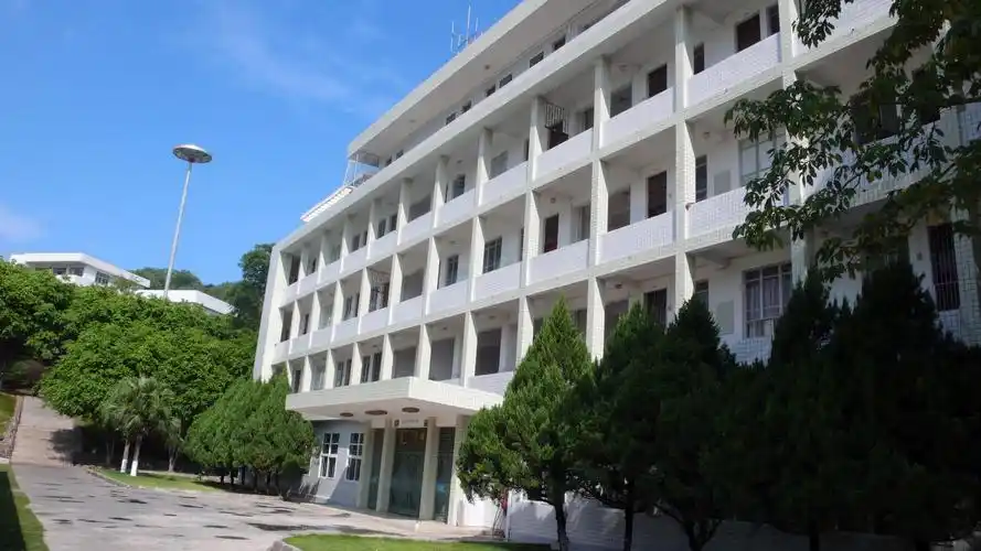 嘉应学院校园风光