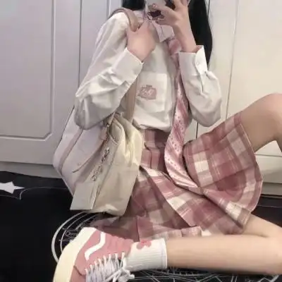 jk部位 陈涵 "宇宙山河浪漫 人_女生头像_我要个性网