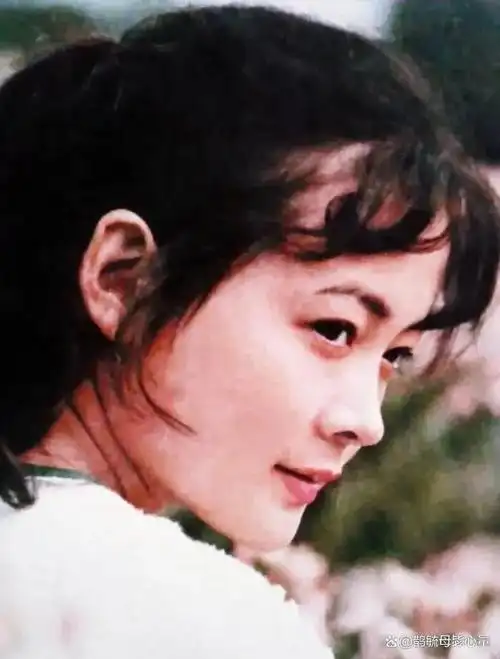 明星颜值的巅峰时刻一一娜仁花