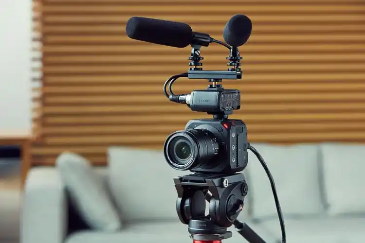 松下发布模块化摄影机bgh1