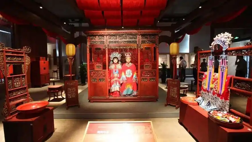宁海十里红妆文化园里话婚俗