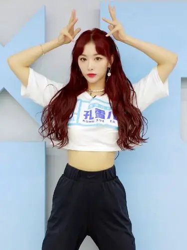 the nine成员孔雪儿,一直是女团脸的代表,不仅长相甜美,而且声音也很