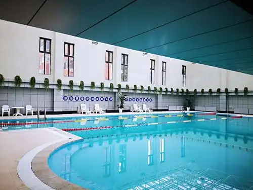 西北饭店温泉游泳馆开业啦!