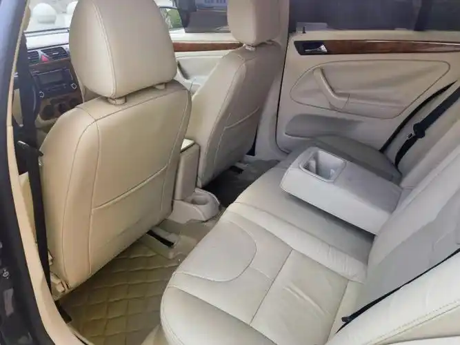 北京一手 10年大众宝来 手动1.6 费用年底12月  全车 - 抖音