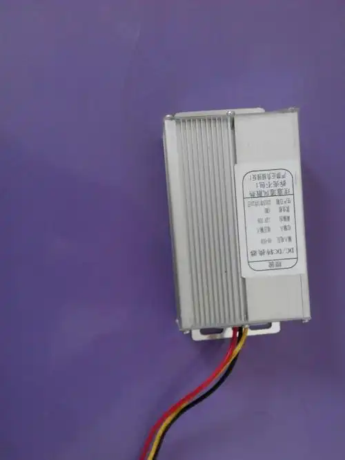 大功率电动汽车转换器48v60v72v转12v 20a30a40a图片