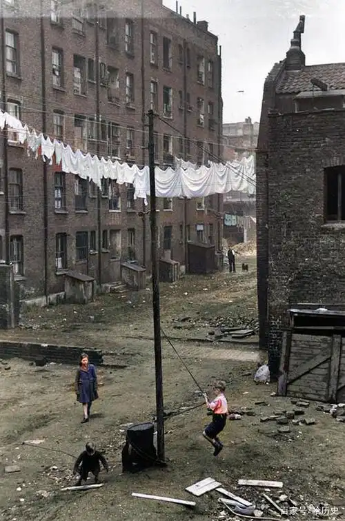 英国伦敦东区的贫民窟,位于伦敦瓦平的朱比利大厦,由一位私人房东所有