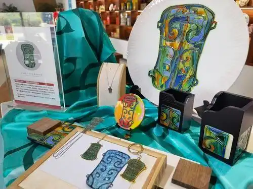 河南洛阳:特色文创日益丰富 让游客把"博物馆"带回家