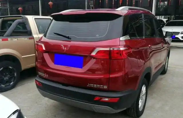 五菱宏光s3提车作业五菱宏光s3值不值得入手除了这一点其他方面我是很