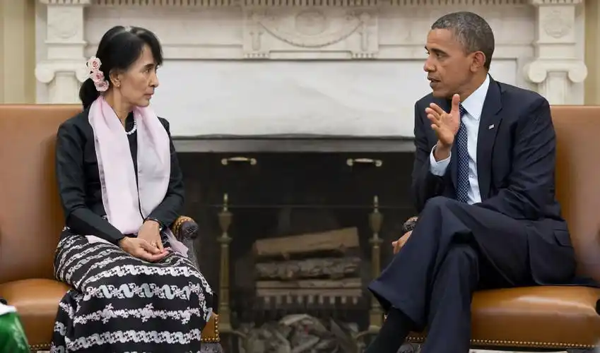 走向被告席的昂山素季带领国家的女神和跌入谷底的国际形象