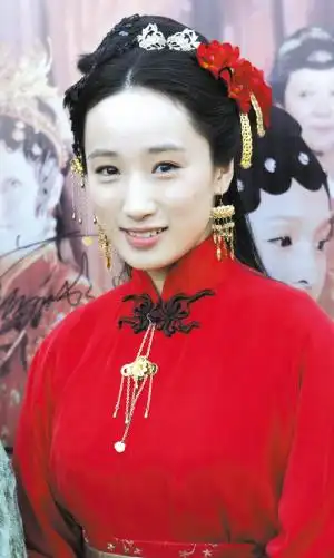 新《红楼梦》"小宝玉"太高"袭人"雷人(图)