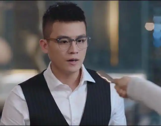 大瓜!宋茜欧豪被曝隐婚,娱记直呼八九不离十了-腾讯新闻