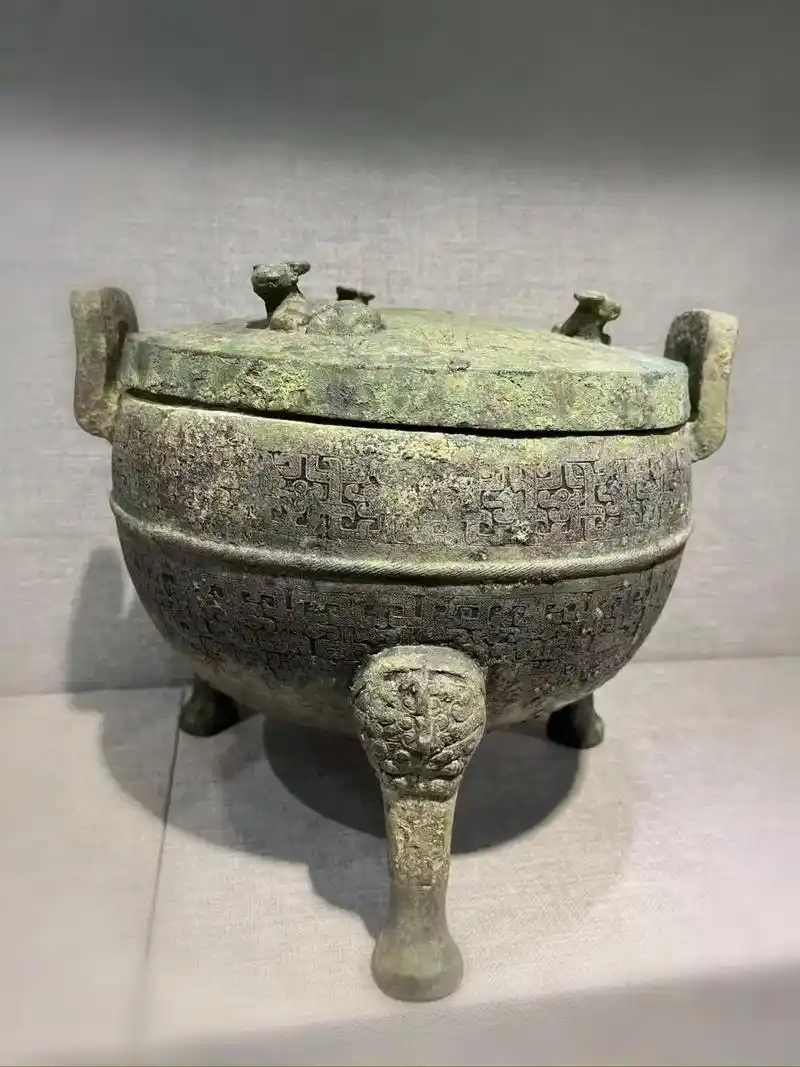 东周.青铜鼎.#青铜器 #收藏爱好者 #传统文化 #让文物抖 - 抖音