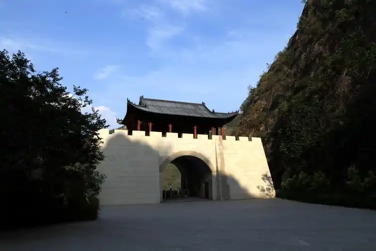 野三坡·龙门天关