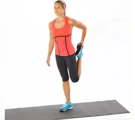 以下5个动作,全方位拉伸腿部和臀部肌肉.