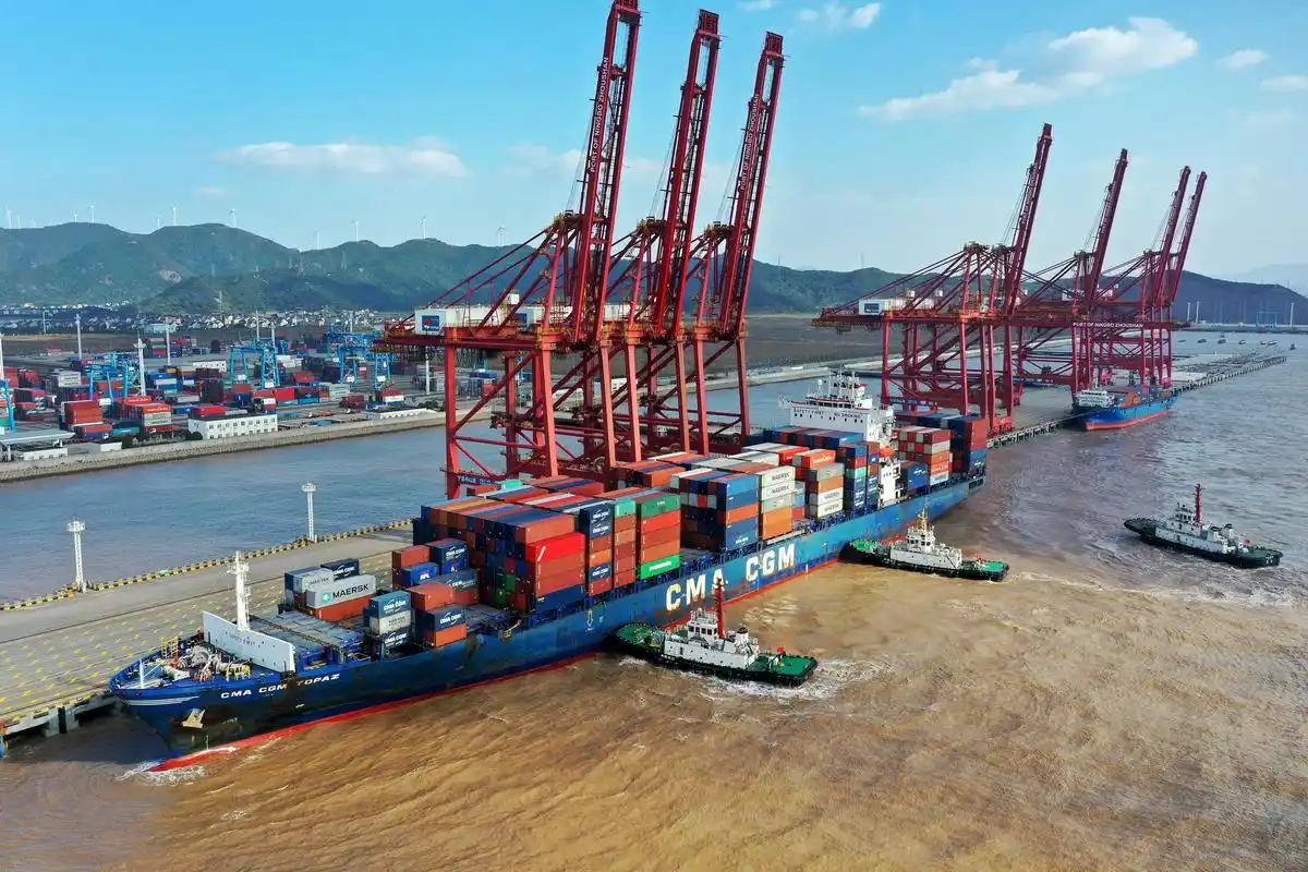 宁波舟山港:大浦口集装箱码头吞吐量再创新高