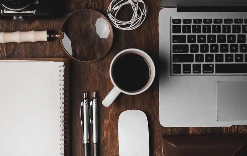 新手入门cad,给你科普它的界面元素_绘图_功能_工具栏