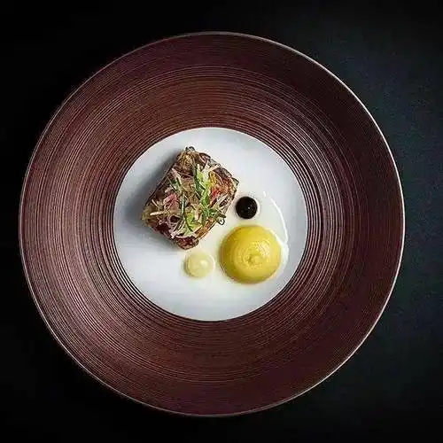 米其林餐厅菜品摆盘赏析