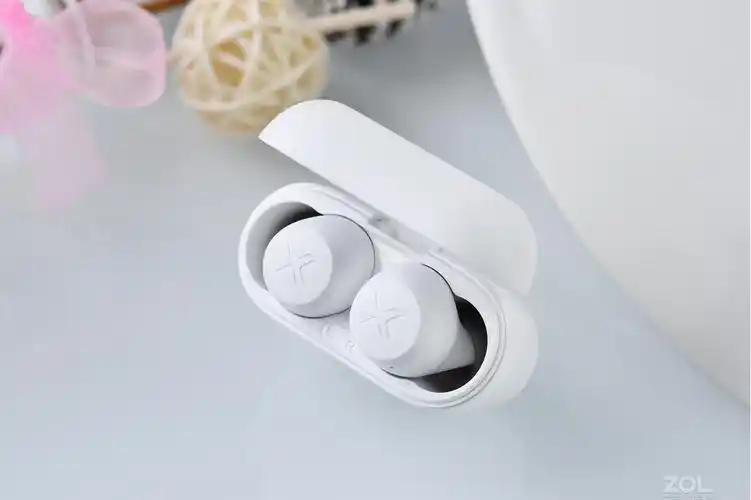 漫步者声迈x3 真无线蓝牙耳机