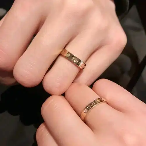 蒂芙尼对戒这种极简对戒我真的很难不爱