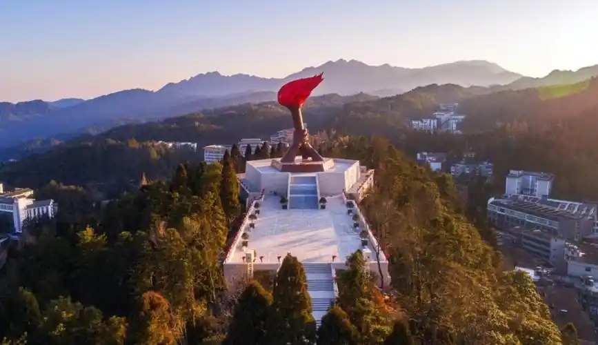 井冈山旅游推介会走进贵阳,两地旅行商共谋发展